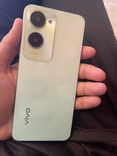 Vivo y18