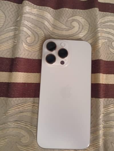 iphone 16 pro max jv  96% b. h 10/10 condition