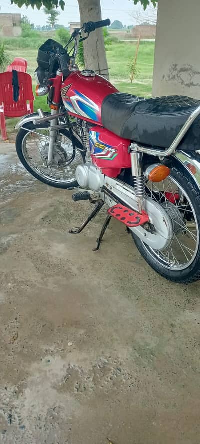 Honda CG 125 2022