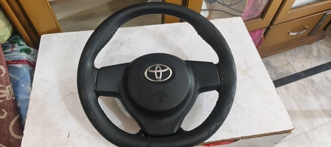 vitz steering 16 model
