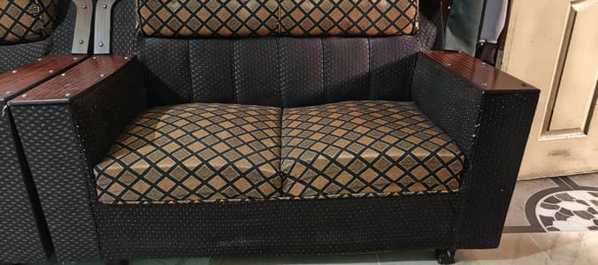 Wooden Sofa set for sale Urgent