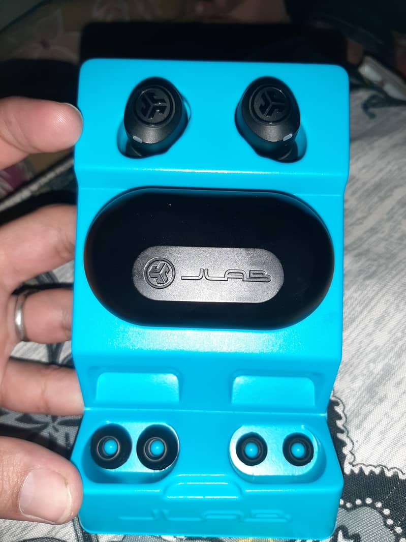 J Lab Earbuds 5