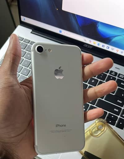iPhone 7 PTA Approved 128GB