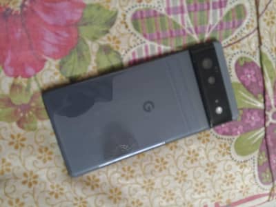 Google Pixel 6 - 8/128GB - 3 Months Used