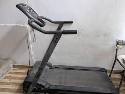 Treadmill Running Machine in Working Condition