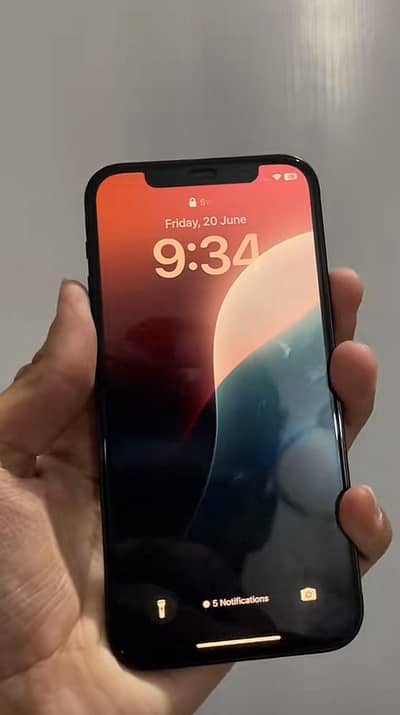 Iphone12) bantrryhealth89) 10/10 ) colour black 