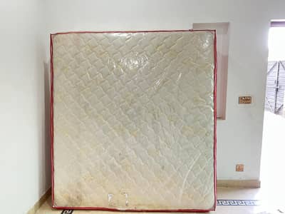King Size 9 inches Spring Mattress Size(78 x 72)