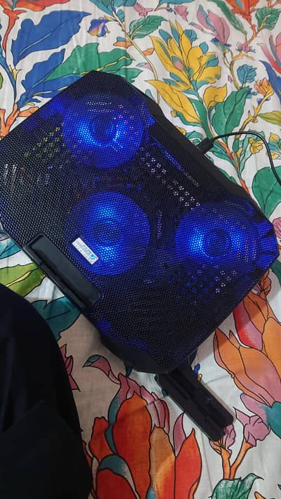 COOL COLD 3 fan cooling pad