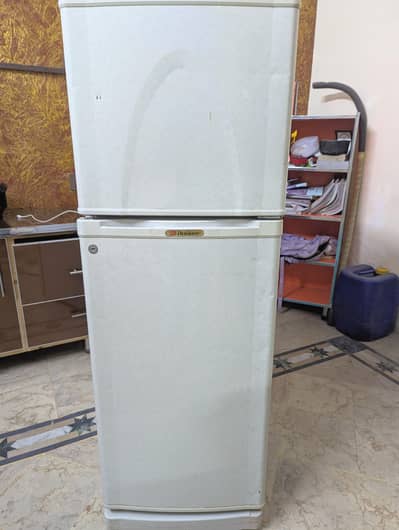 Dawlance Medium Refrigerator for sale