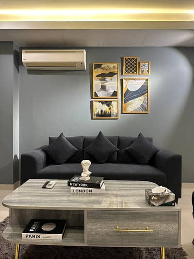 Per day apartment available luxury Furnished on f11