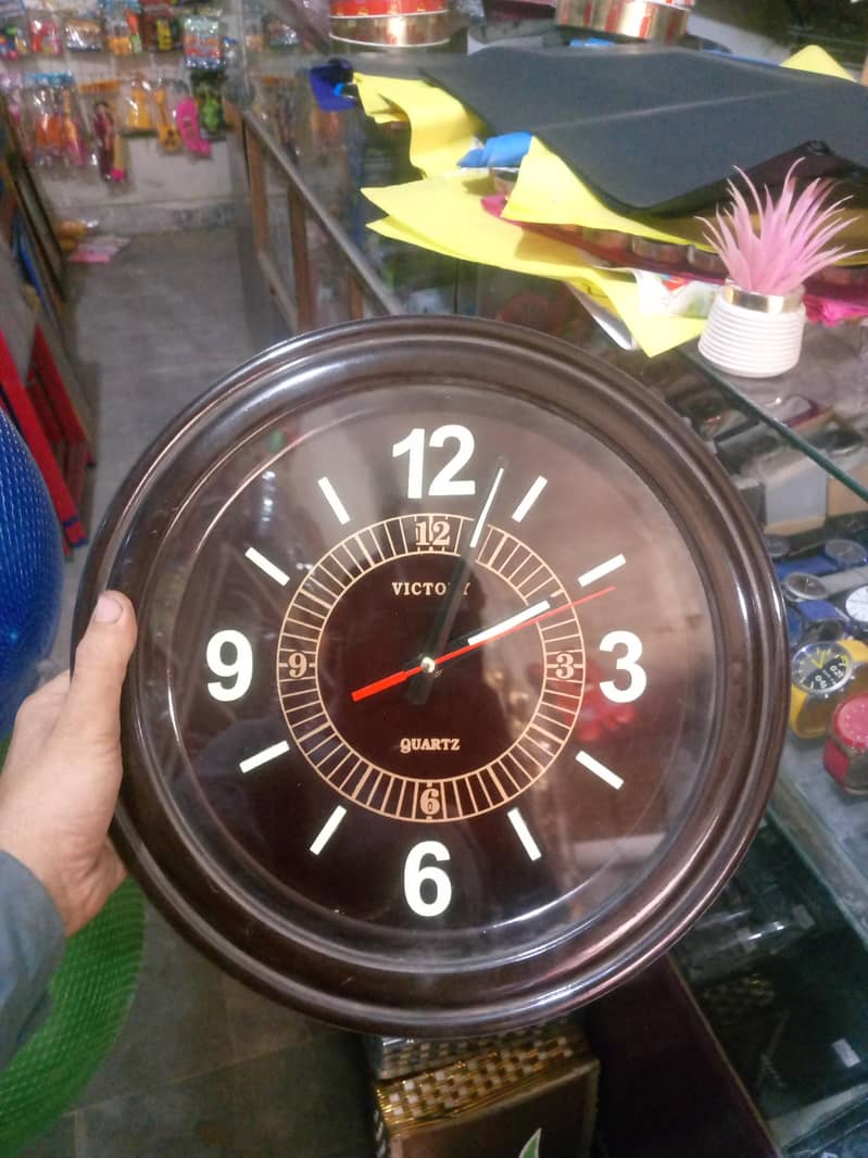 radium wall clock 1
