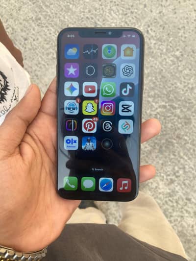 Iphone Xs Contact Only Whatsapp 03184645899