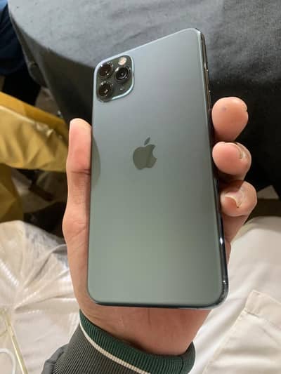 11 pro max water pack