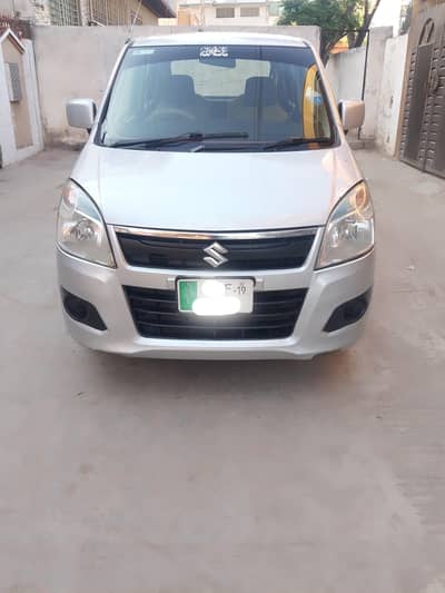 I am selling Suzuki wagnor vxl 19 model Punjab number