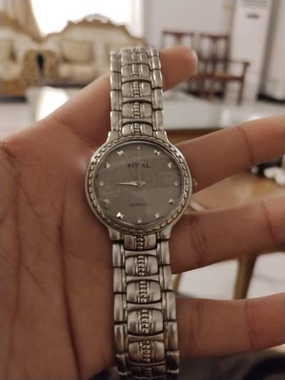 RQ ROYAL QUARRTZ