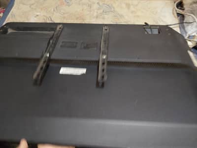 10/10 condition led tv 42 inch