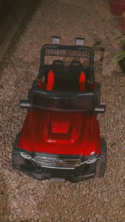 self and remote control jeep  condition 10/7