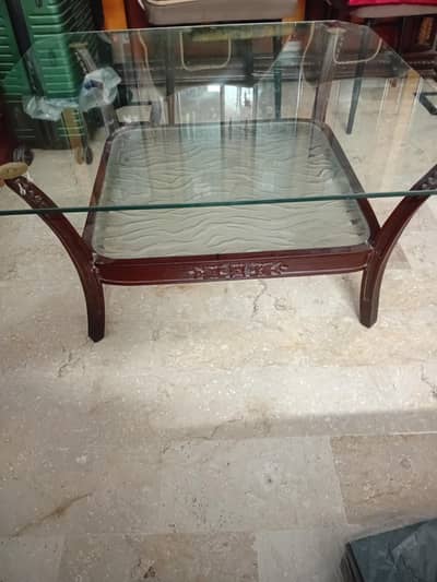 Centre table with 2 side tables
