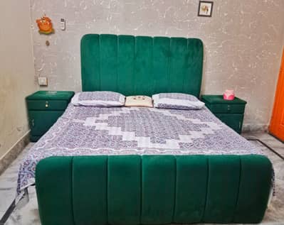 Velvet Bed Set for Sale – Elegant Comfort & Timeless Style