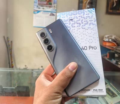 Tecno camon 40 pro