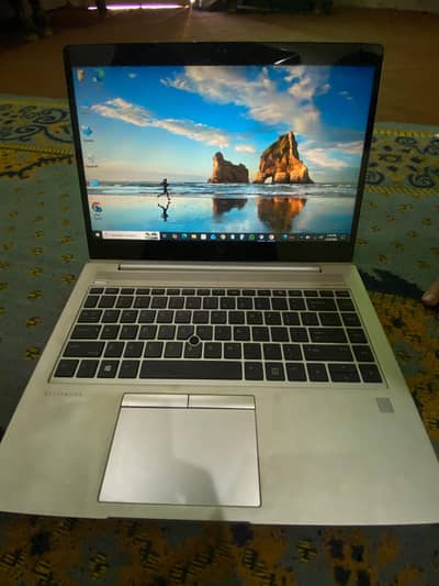 Hp touch I5 , 8 Generation