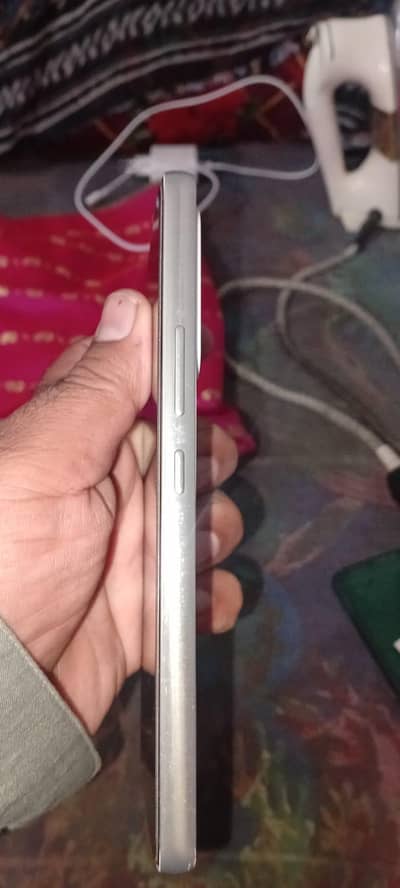 samsung A53 5G  8  128.03034170796