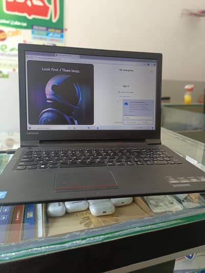 lenovo laptop 4gb ram +250gb ssd