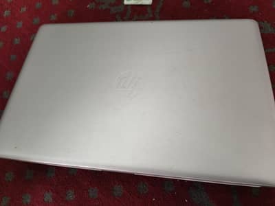 one handed hp laptop for sell. battery totally dis