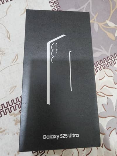 Samsung s25 ultra 12 / 512 official pta approved box packed