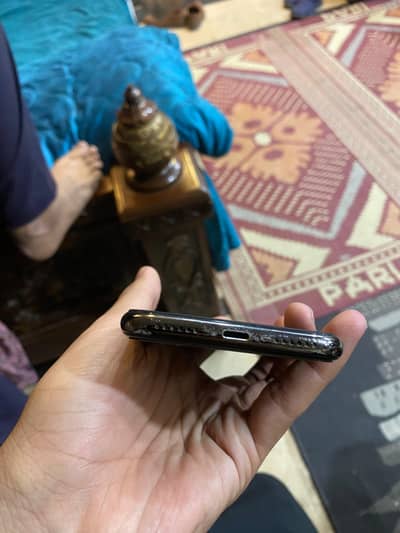 64Gb all okay only battery change ha iPhone 11 pro ma convert ha