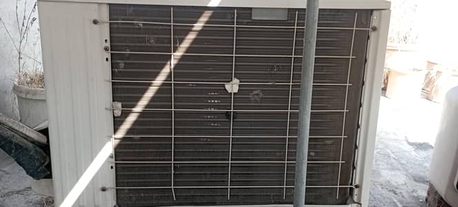 Gree 1.5 ton non inverter