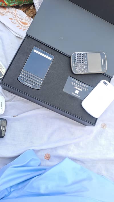 BLACKBERRY PORSHI DESIGN P9983 03157731988