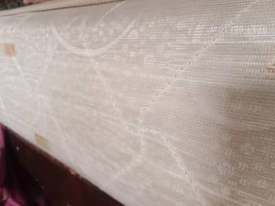 sapring wala mattress bilkul sahi hy koi khrabi ni