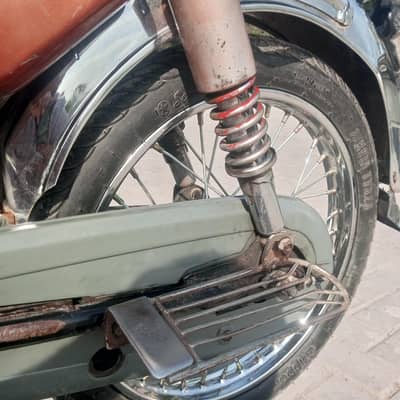 2012 Model Dhoom bike