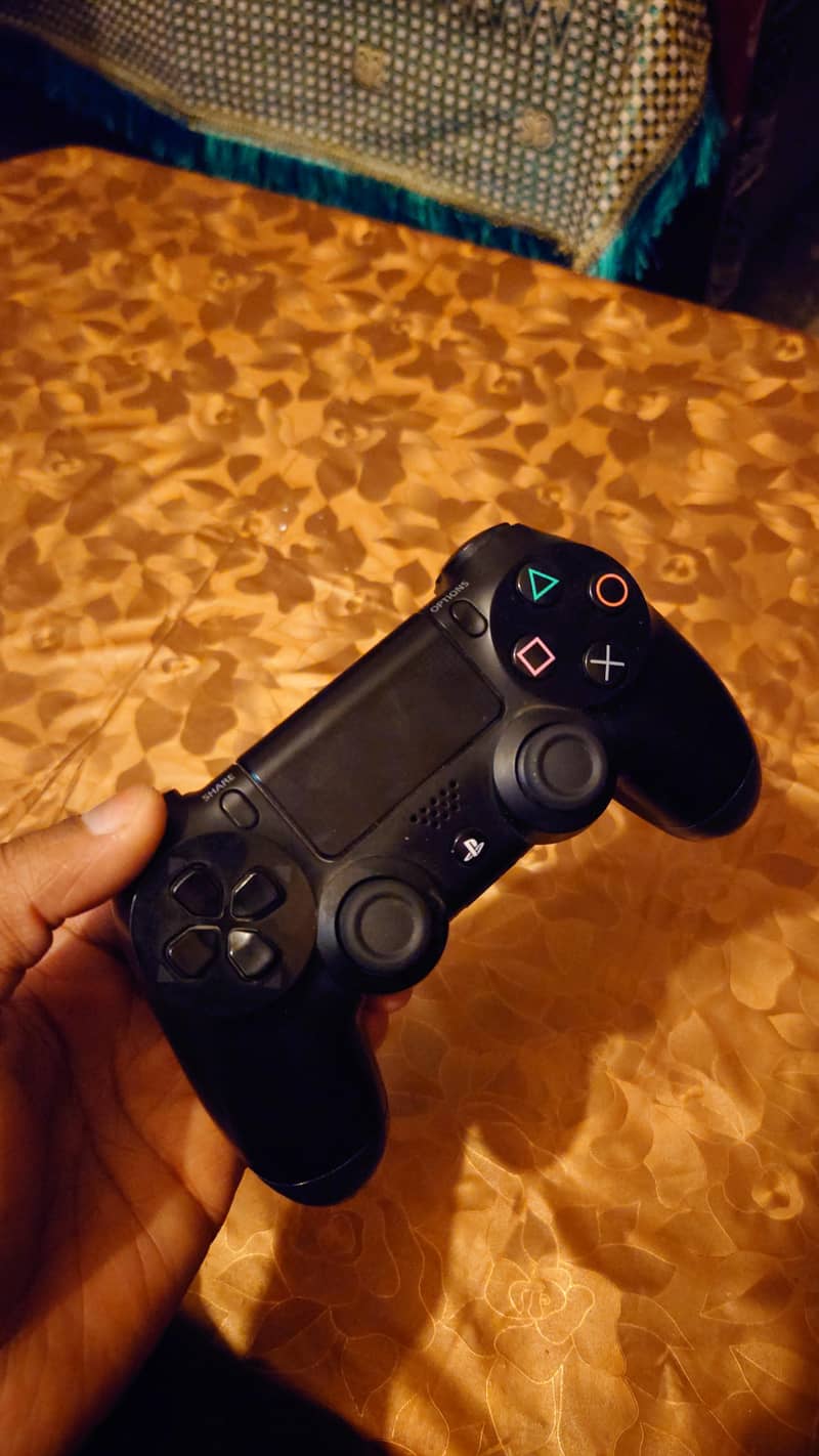 PS4 original controller 1