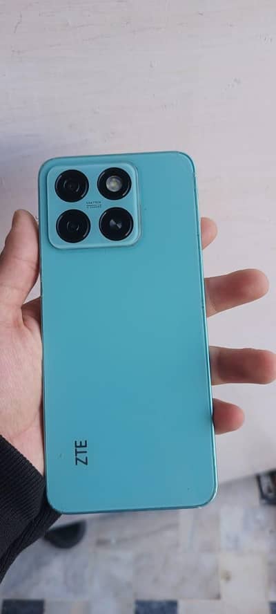 ZTE BLADE A55 12 GB RAM ( 4GB + 8GB EXTENDED) 64 GB MEMORY