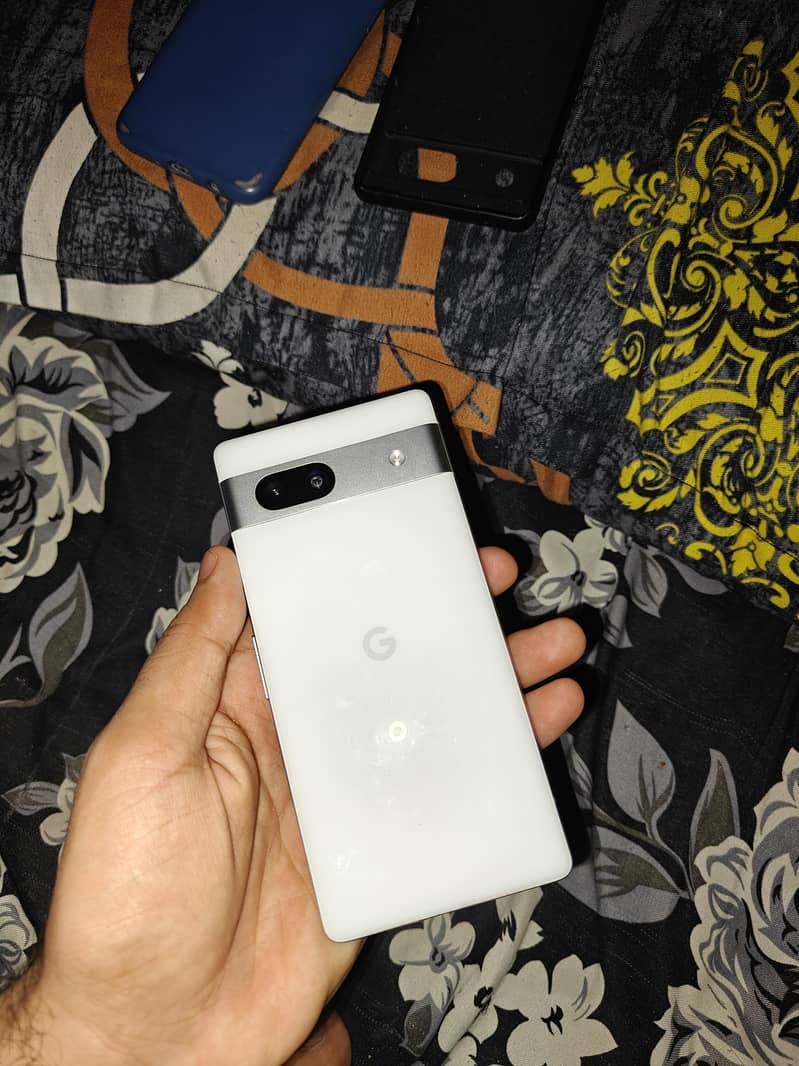Google Pixel 7A 1