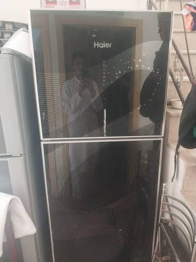 Haier hrf-246   very good condition  .