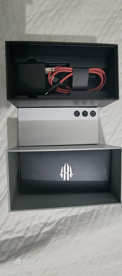 Selling My Redmagic 10 Air With Box And Original Charger