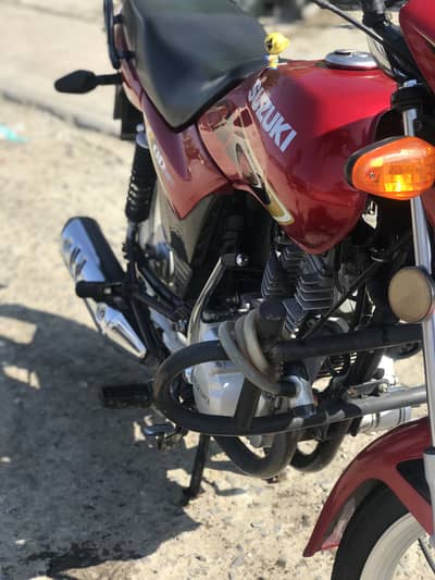 Suzuki GDs 110 limited edition