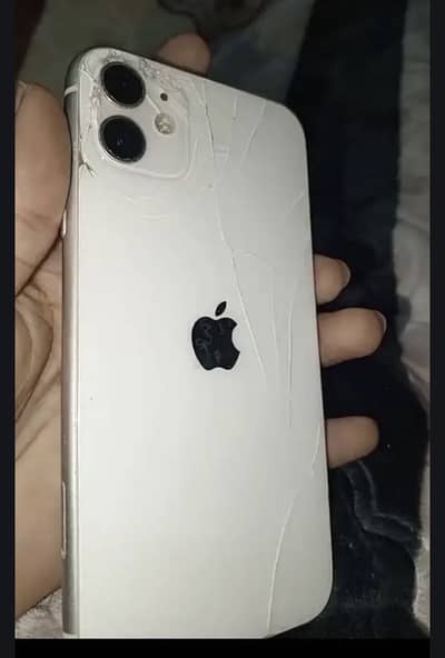 iPhone 11 waterproof 64 gb 75 health back break only