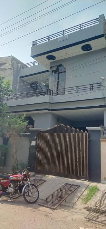 Wapda town g block 5 Marla duble story house available for rent