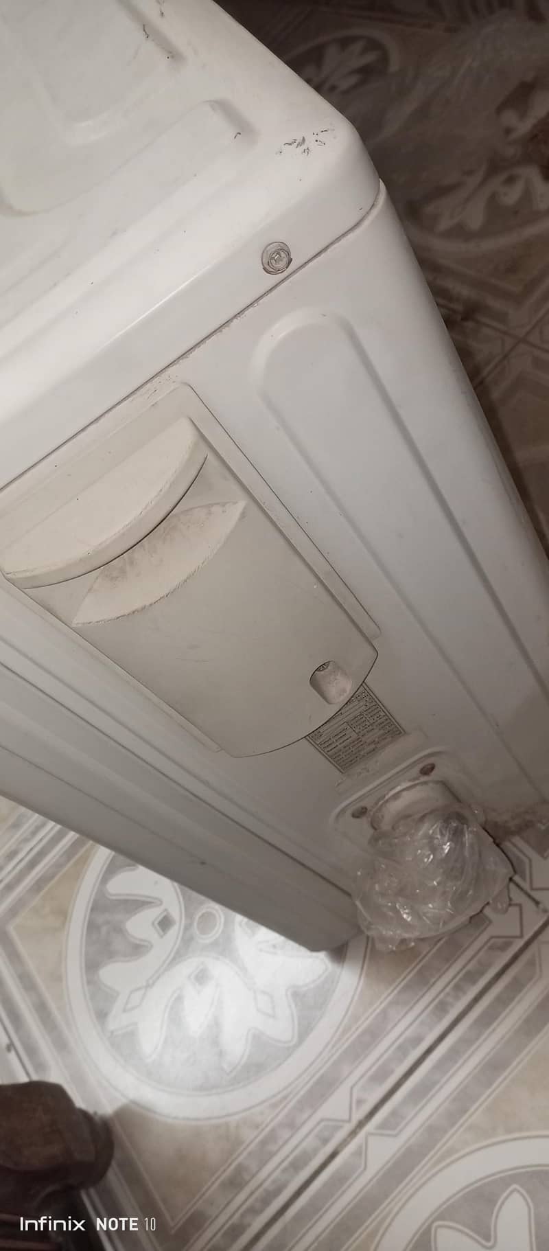 AC Split Available. . . 4