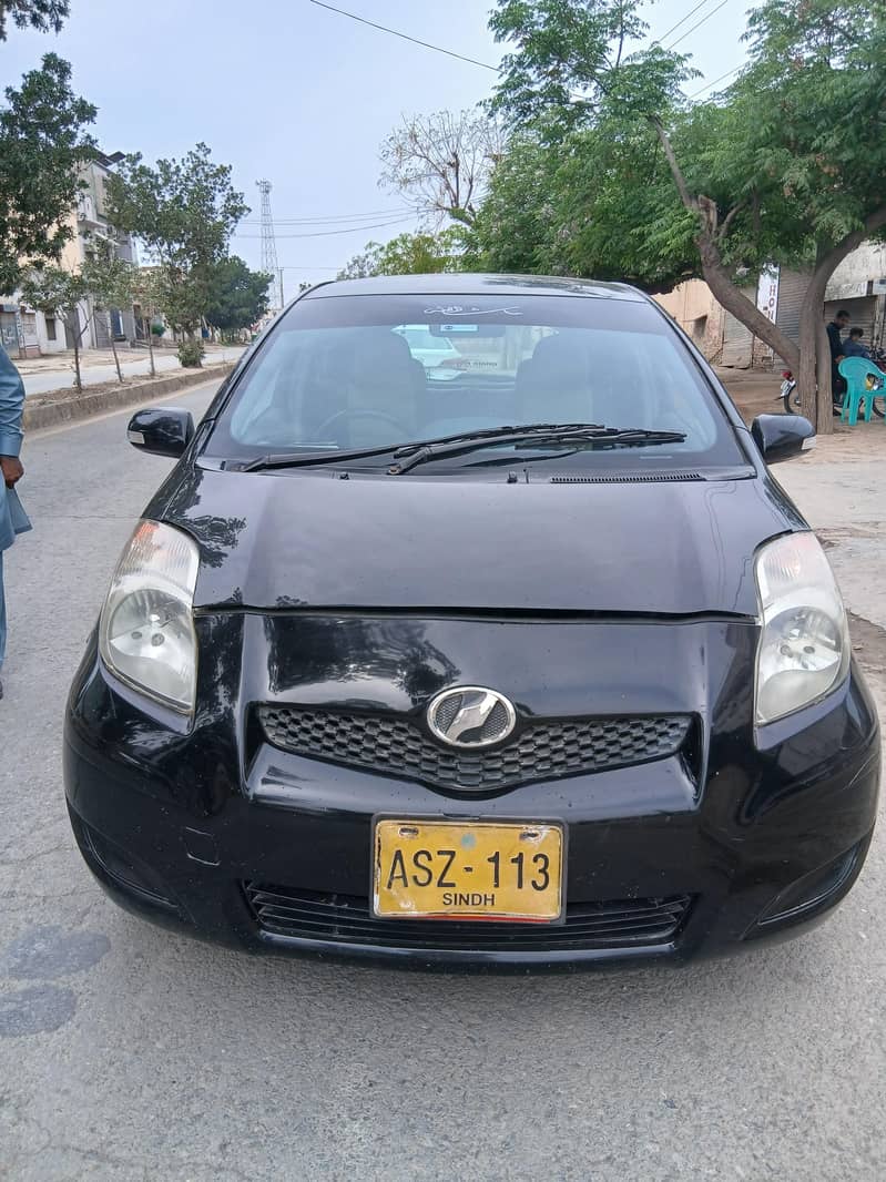 Vitz. push start_2008. 0