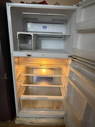 Hitachi Dubai used original condition.