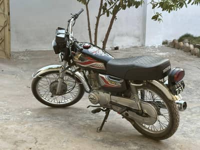 Honda cg125 2019 model