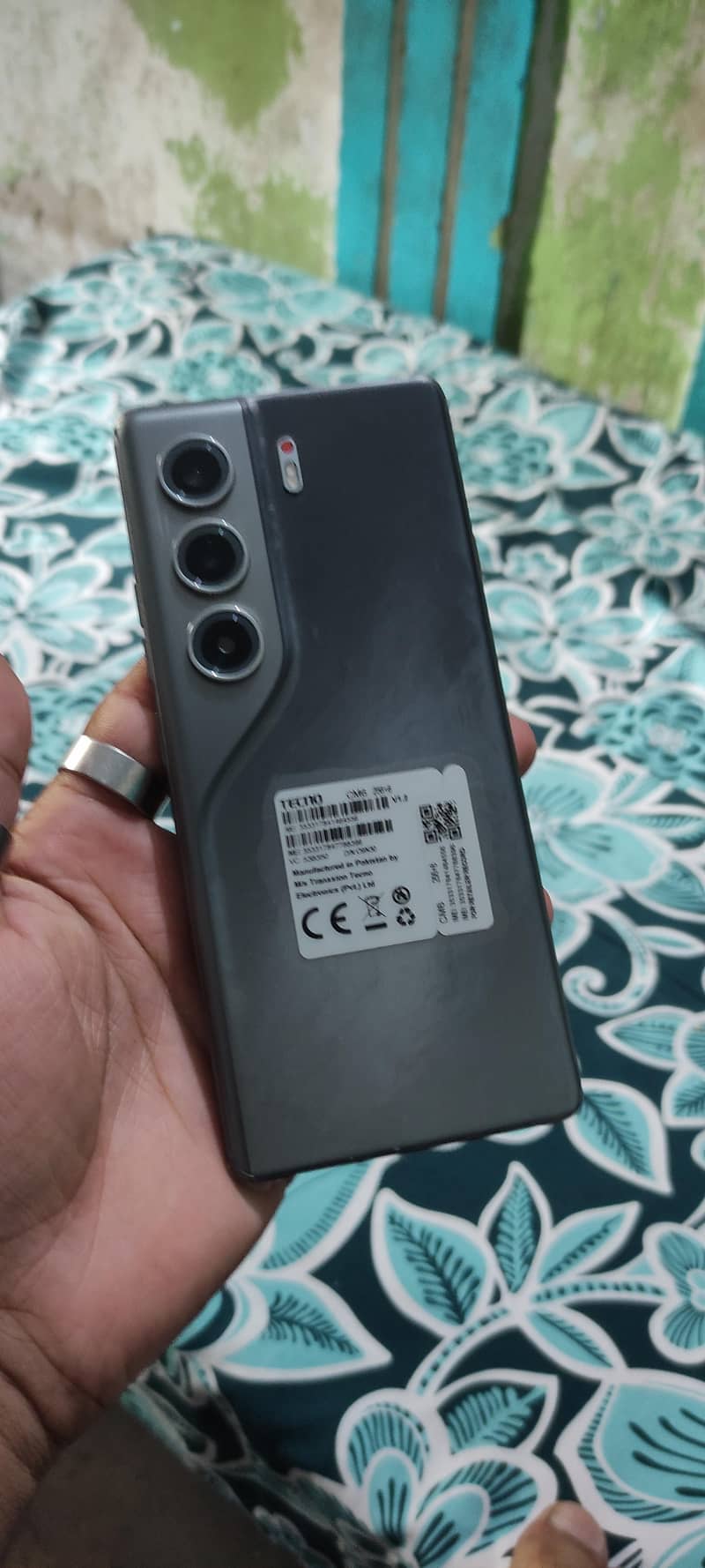 Camon 40 pro 1