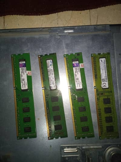 4gb ram 500gb HDD | 275gb crucial and 128gb valuetech ssd