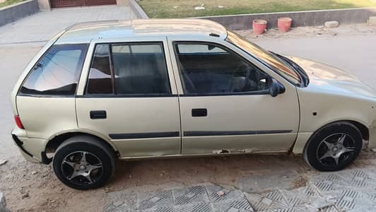 Suzuki Cultus 2001
