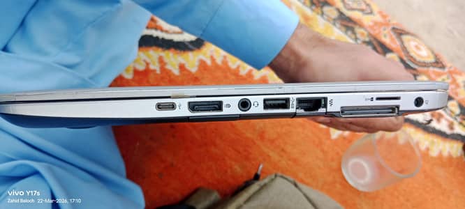 new HP laptop condition 10by9.